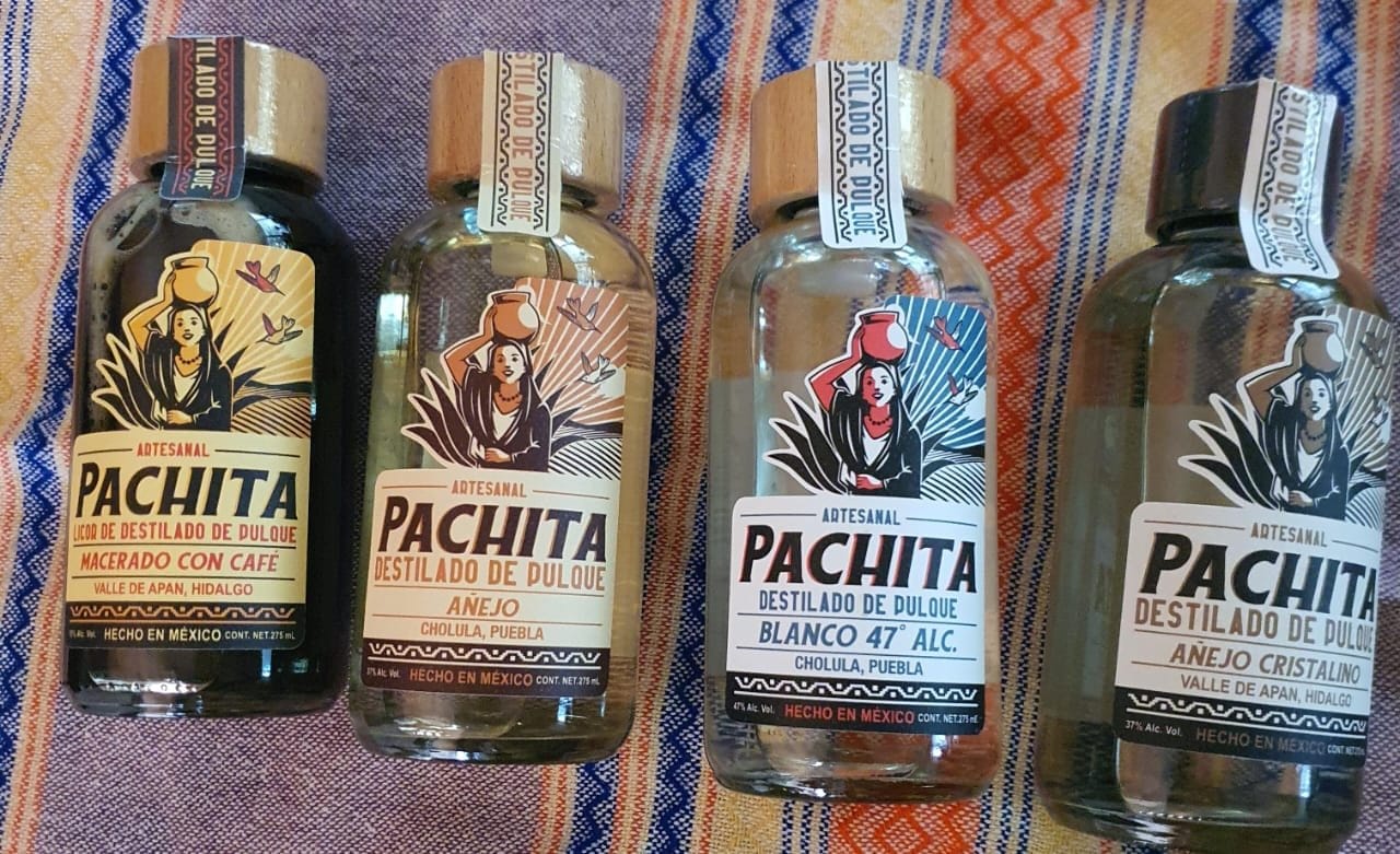 Customer photo review of Licor de Destilado de Pulque Macerado con Café 750 mL
