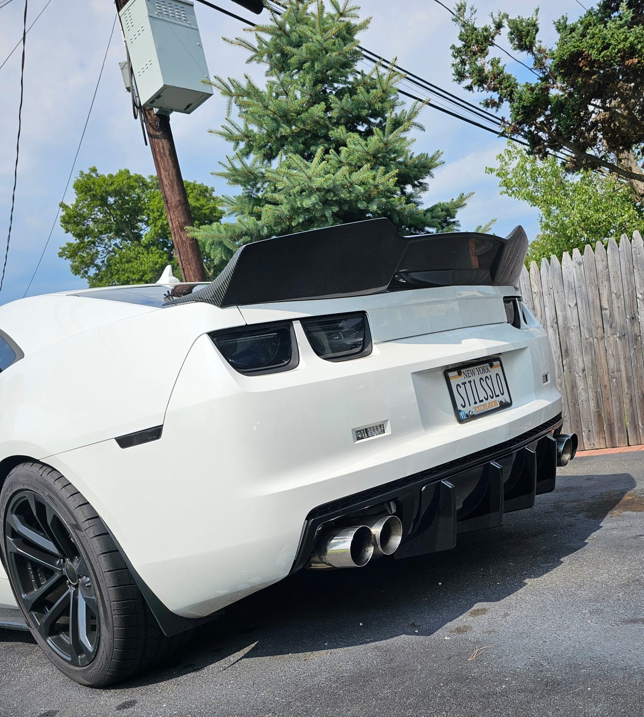 Customer photo review of PRE-ORDER 2010-2013 Chevy Camaro Evo Style Shark Fins Rear Diffuser Quad/Single Tips