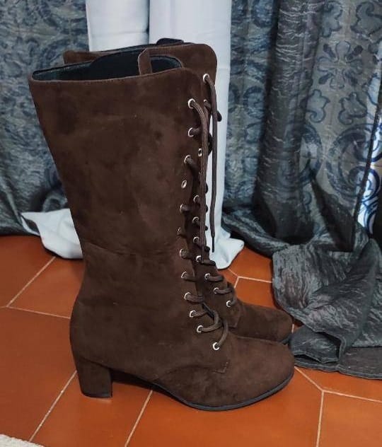 Customer photo review of Steampunk lace-up boots