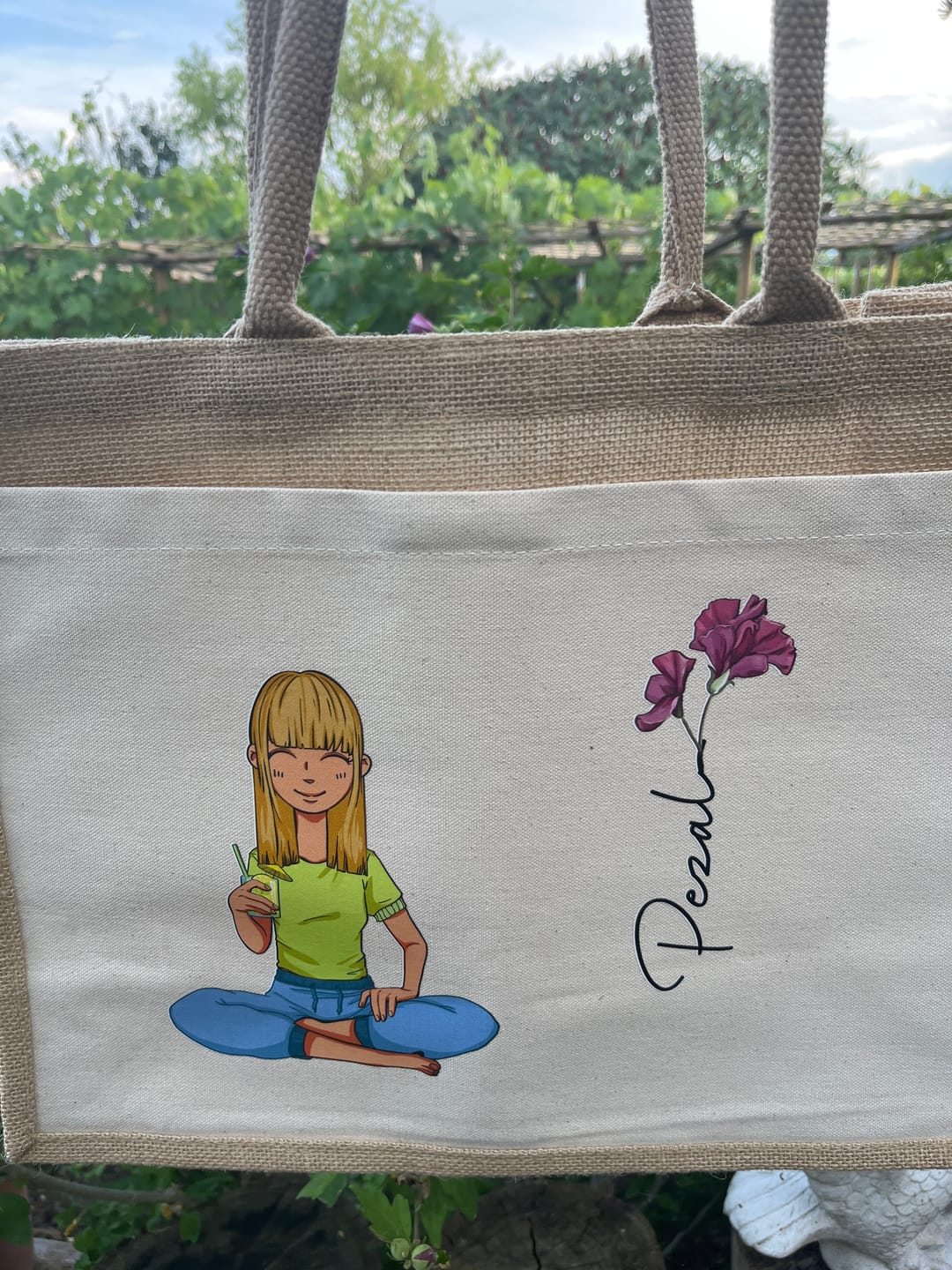 Customer photo review of Beachtime - Individuelle Personalisierte Strandtasche mit Blume