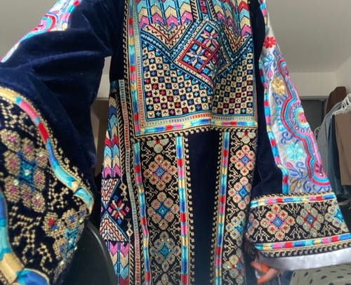 Customer photo review of Velvet Blue Flower Malak Long Full Embroidered Thobe