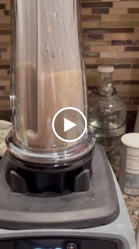 Customer video review of NutriBreakfast Vanilla Latte