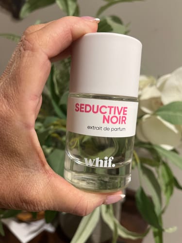 Customer photo review of Seductive Noir