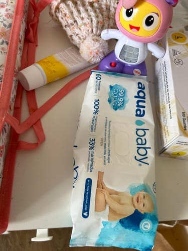 Customer photo review of Caja de 6 Bolsas de 60 Toallitas Húmedas Aqua Baby