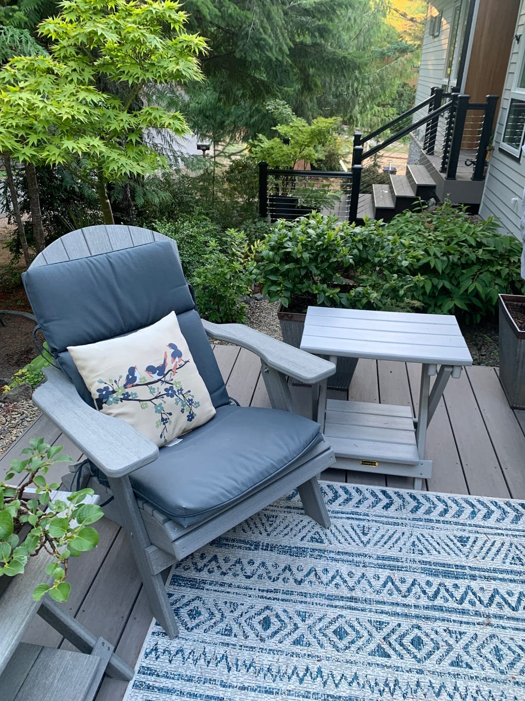 Customer photo review of QUICK SHIP - DuraWeather Poly® Folding Deluxe End Table w/ Removable Tray