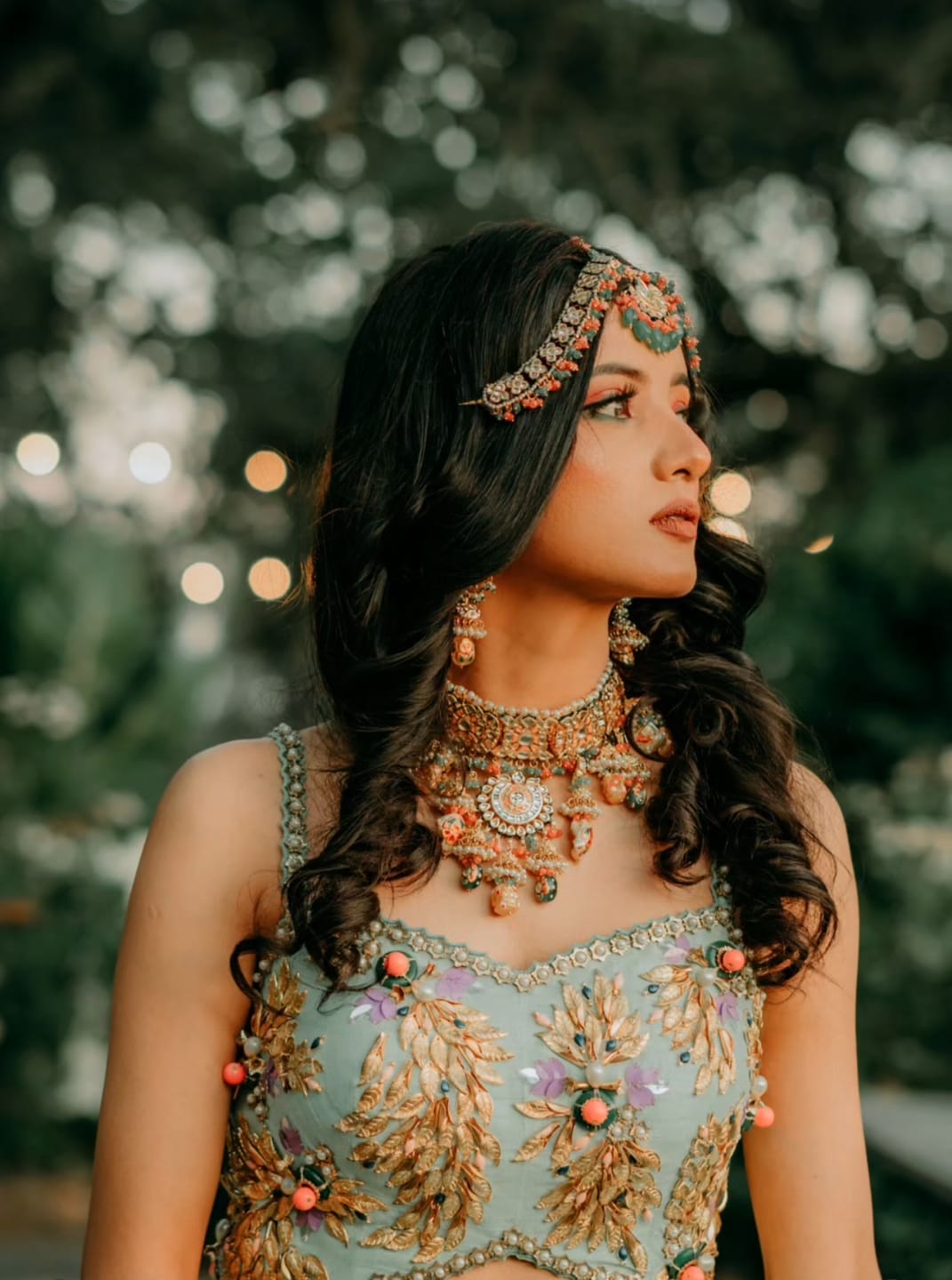 Customer photo review of Arthi - Gold Plated Pastel Meenakari and Polki Bridal Set (Pre-order Only)