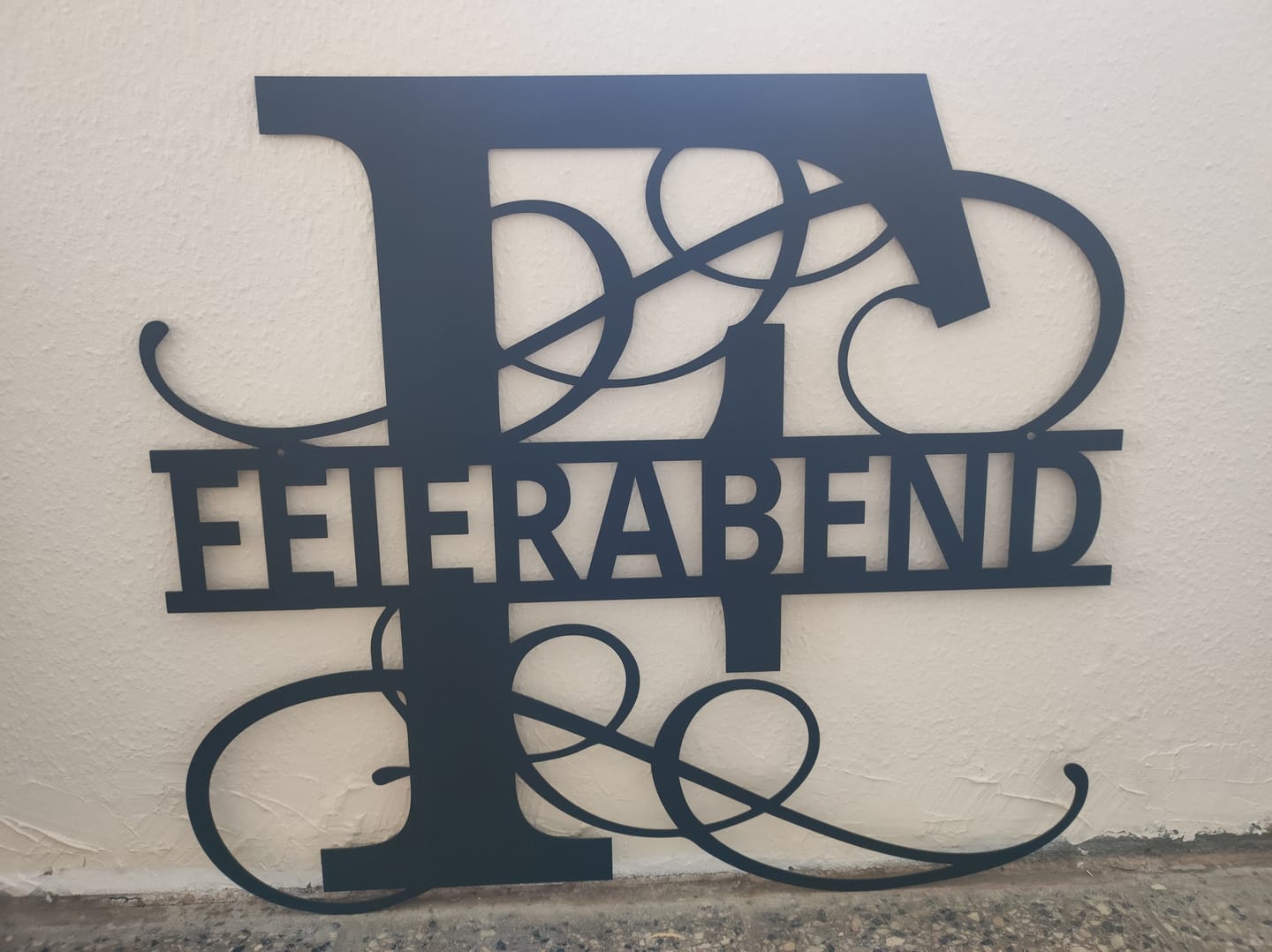 Customer photo review of Großes Namens-Monogramm (personalisierbar)