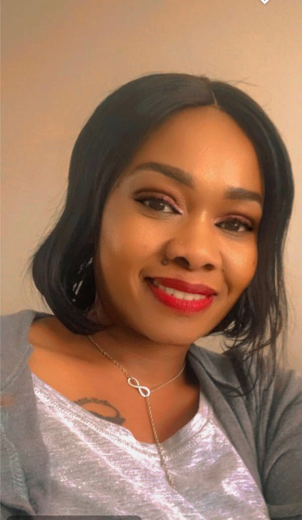 Customer photo review of Brazilian 13x4 Lace Frontal Wig Straight