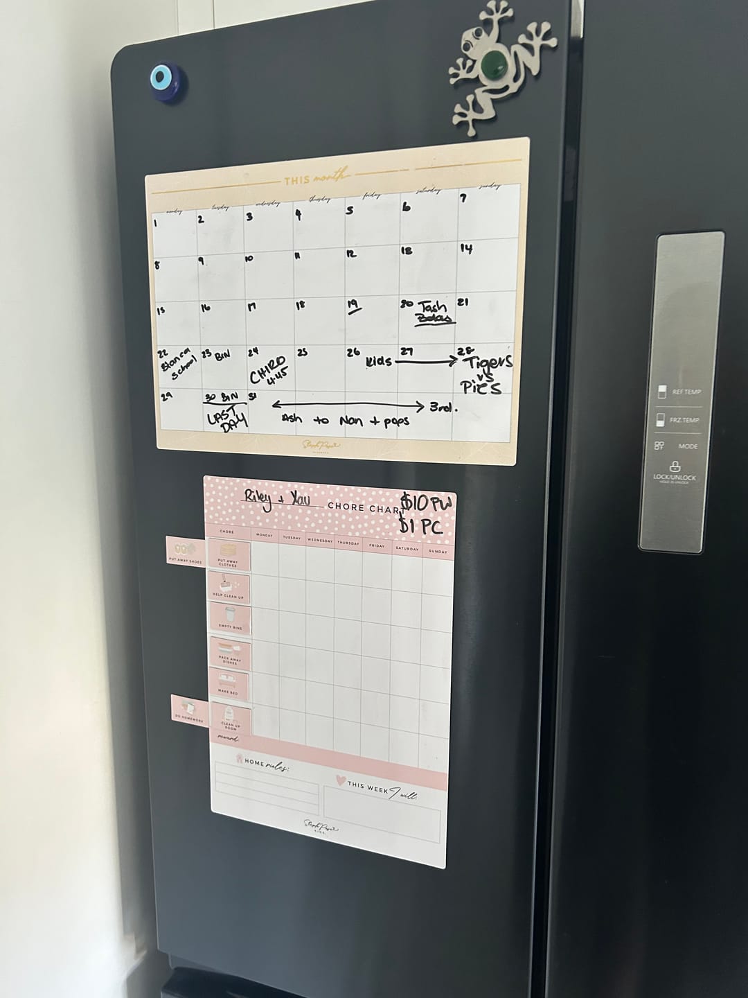 Customer photo review of Beige Monthly Planner Magnet