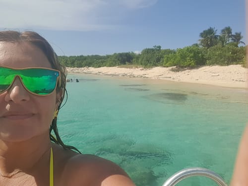 Customer photo review of Sol y Brisas  Natural Blue