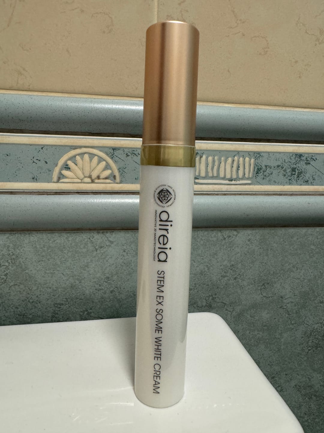 Customer photo review of Direia Stem Ex Some White Cream - Whitening Peptide Cream