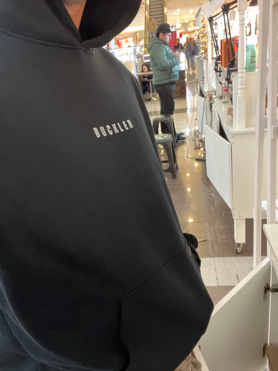 Customer photo review of ESSENTIAL METAL - HOODIE