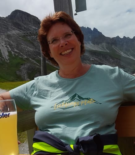 Customer photo review of Lieblingsplatz - Damen Premium Organic Shirt