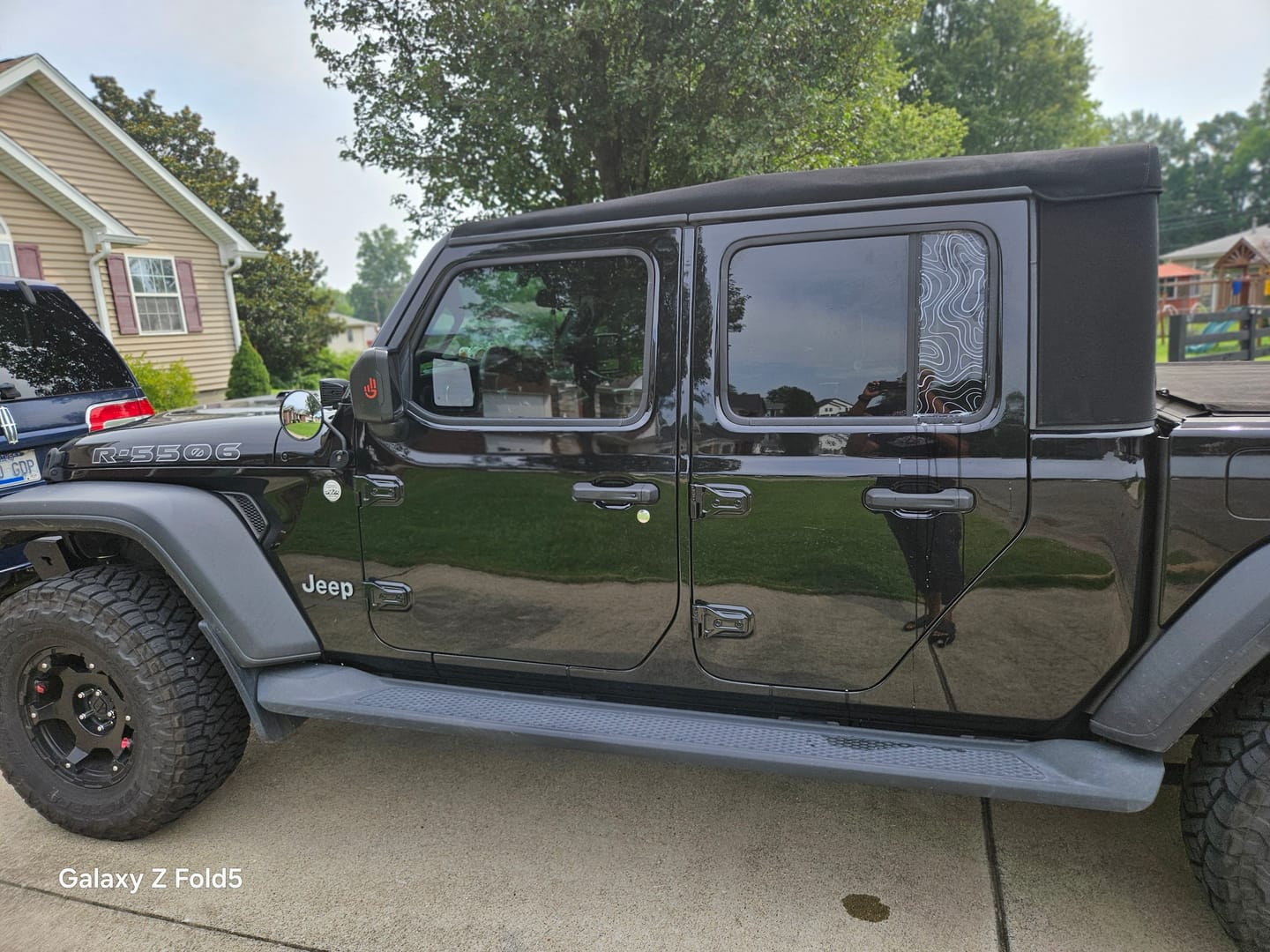 Customer photo review of Topographic Window Graphic for Jeep Gladiator | Set of 2