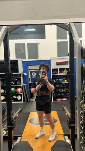 Customer photo review of Performance Shorts 7"