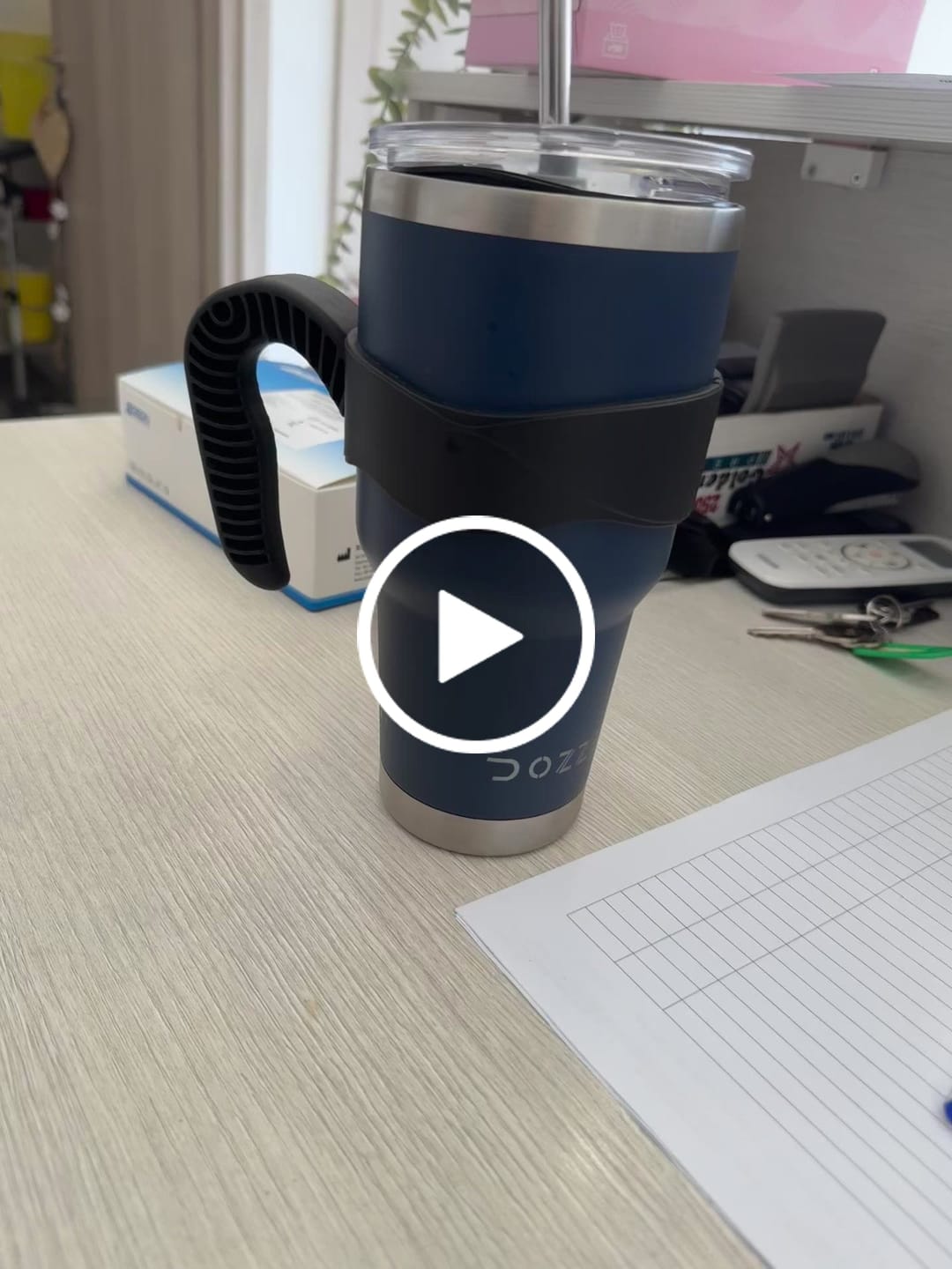 Customer video review of DOZZE Roamer Tumbler