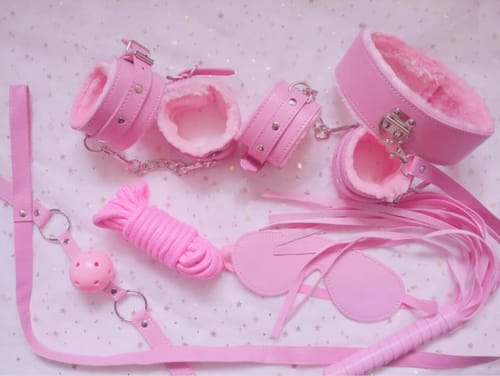 Customer photo review of Pu Handcuffs And Shackles Props H209