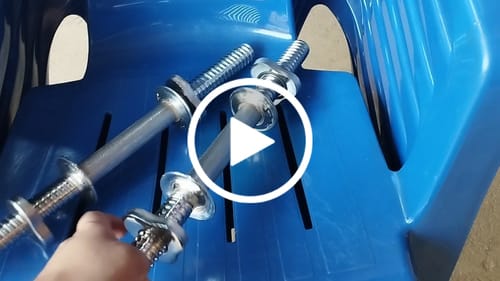 Customer video review of Halter Aço Maciço 40cm Com Rosca Profissional MegaGym