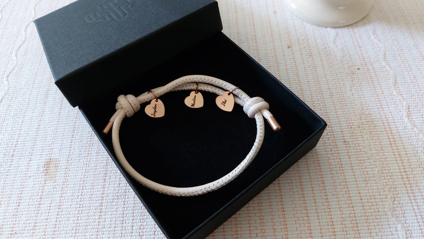 Customer photo review of Freunde - Individuelles Lederarmband