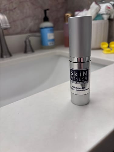 Customer photo review of Vital C Serum 20% w/ Ellagi-C & Resveratrol Concentrate