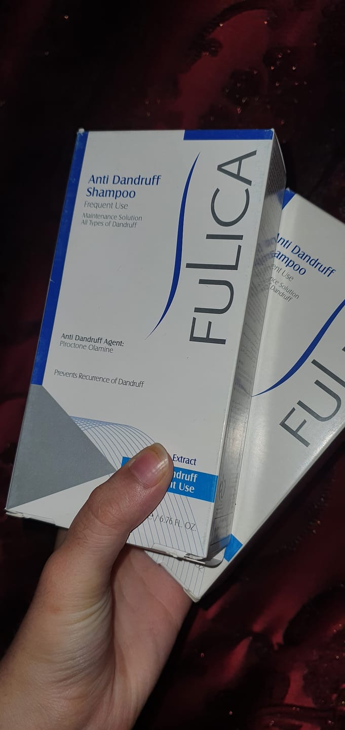 Customer photo review of Fulica™ - Anti Dandruff Shampoo