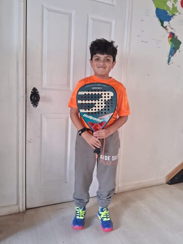 Customer photo review of Zapatilla Joma Padel Slam Jr 2204 Azul
