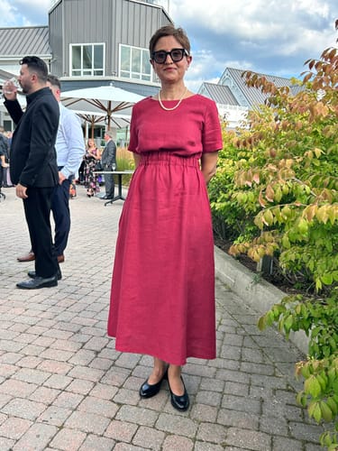 Customer photo review of Slim Summer Linen Dress with Short Sleeves