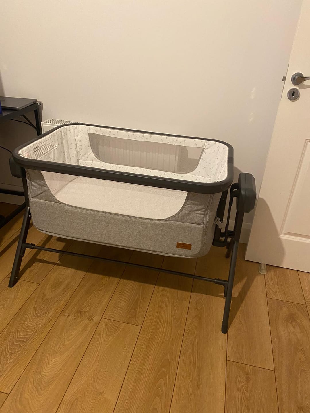 Customer photo review of Baby Elegance Co Glide Electric Bedside Crib