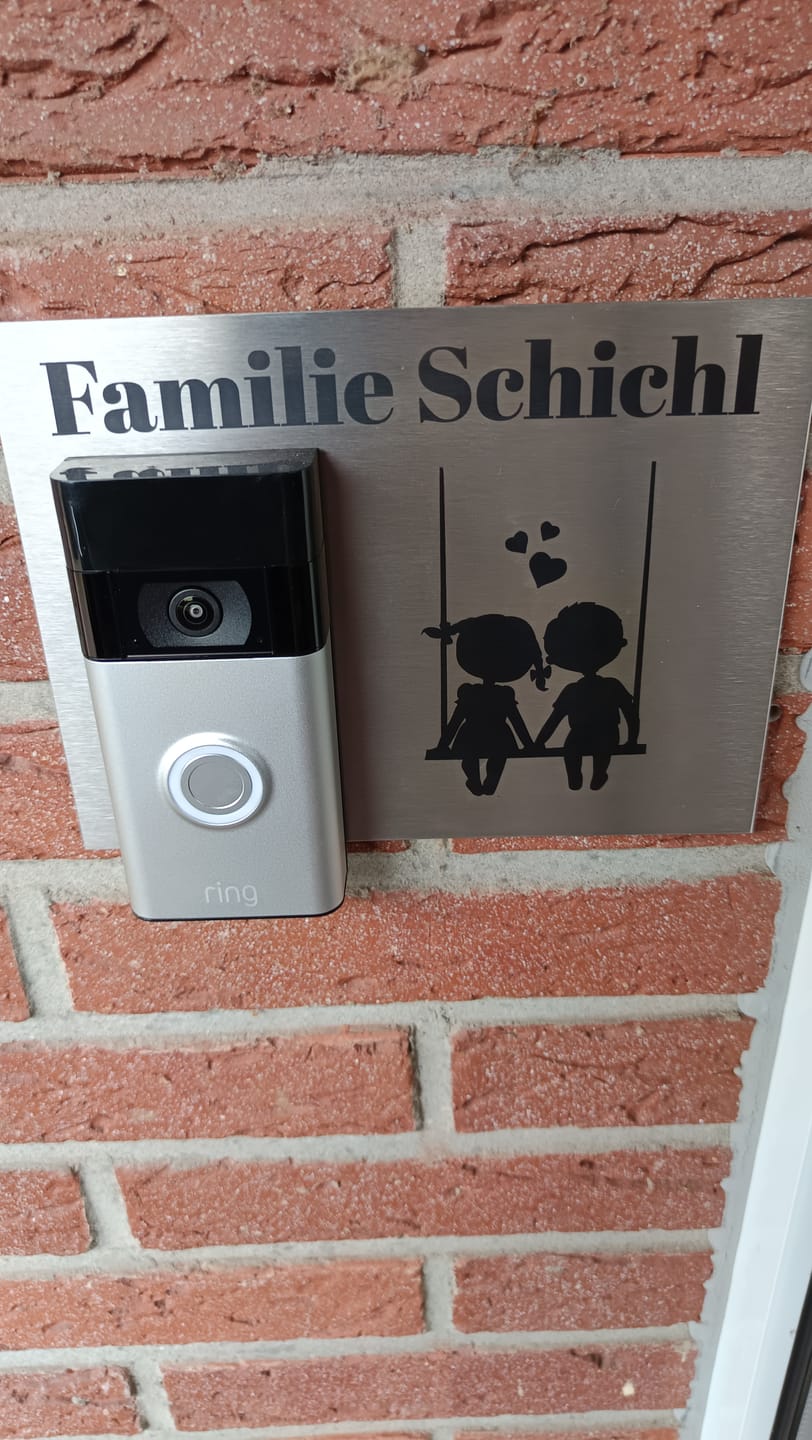 Customer photo review of Dekorschild für "Ring Doorbell Pro 2" aus V2A Edelstahl  - Weiß / Anthrazit pulverbeschichtet oder Edelstahl gebürstet