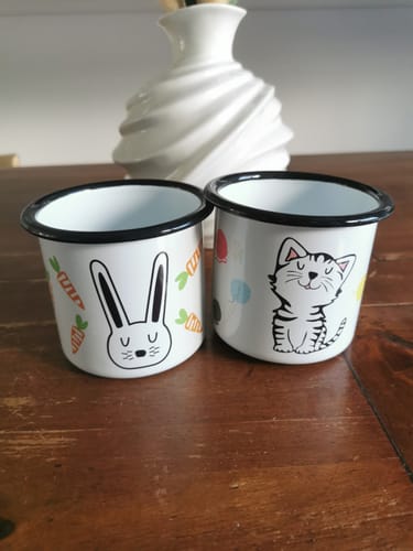 Recensione con foto di un cliente su Gatto 🐈‍⬛- Tazza in metallo smaltato