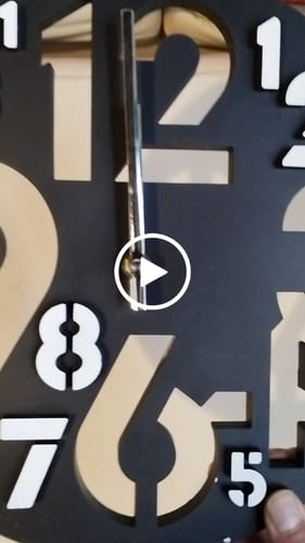 Customer video review of Reloj Pared Numeros/Relieve Negro