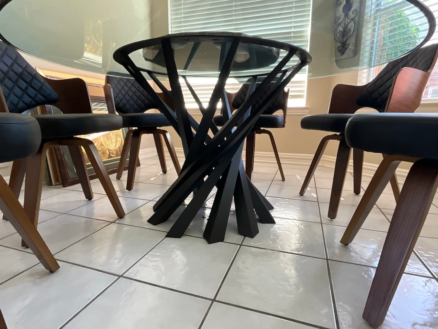 Customer photo review of Table Base 325 Filar 28H DIY Metal Furniture