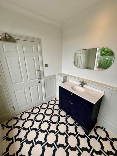 Customer photo review of Hudson Reed Old London 1000mm 2-Door Vanity Unit & Single Bowl White Marble Top 1 Tap Hole - Twilight Blue