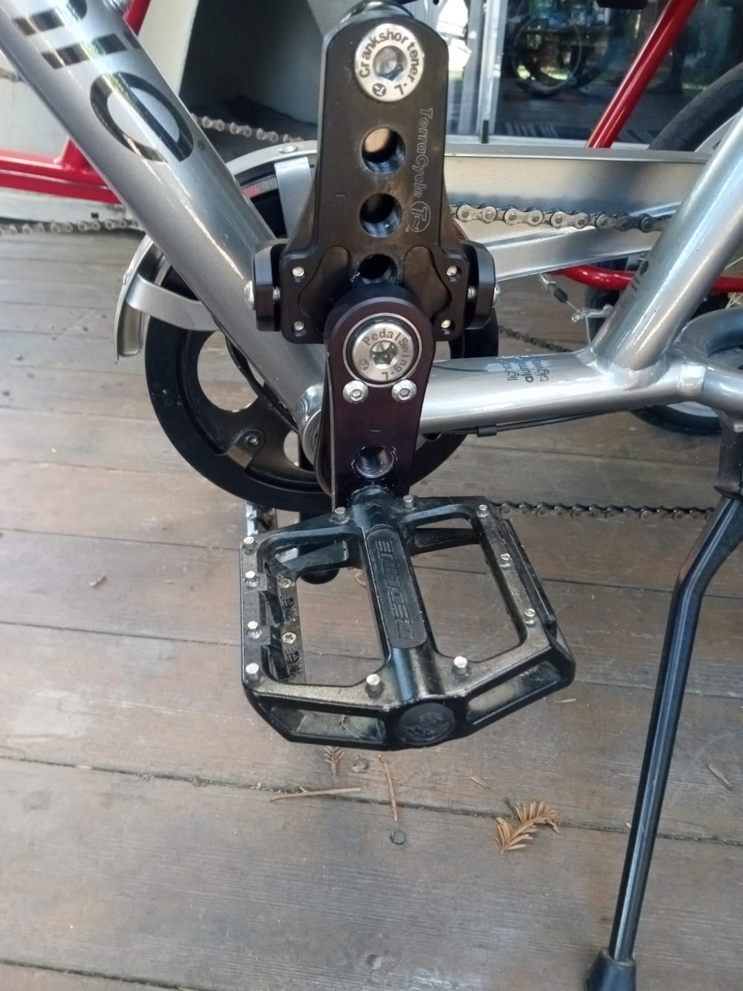 Customer photo review of Easy Knees Pedal Swing and Crank Shortener Kit (One Side)