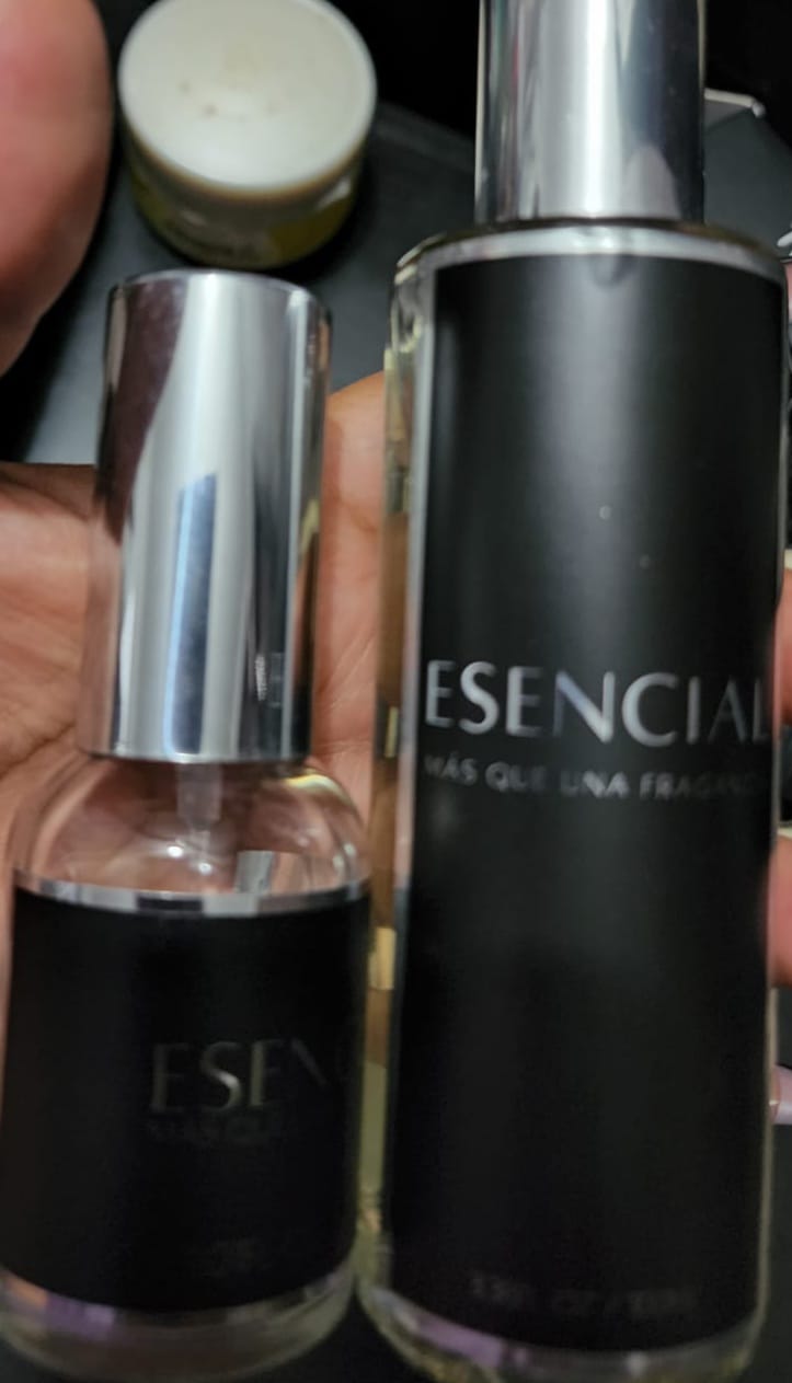 Customer photo review of H022 Inspirado en: Bvlgari Man Rain Essence - Bvlgari
