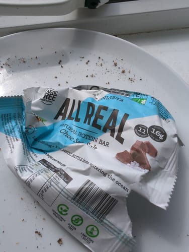 Customer photo review of Choc Sea Salt Protein Bar