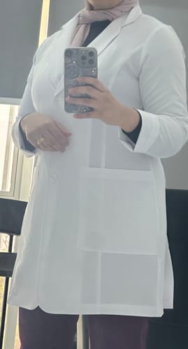 Customer photo review of Grey's Anatomy Women's 3 Pocket stretch 35" Labcoat 2402