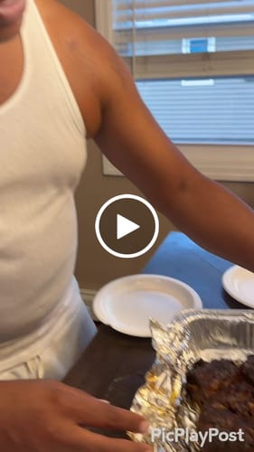 Customer video review of 7 oz Original Oxtail Seasoning