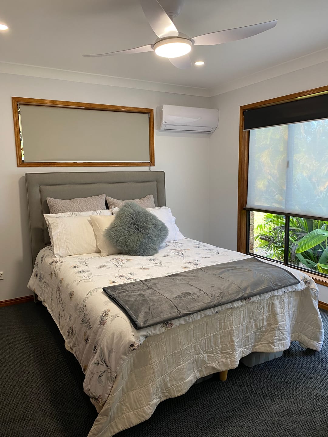 Customer photo review of Waterproof Splash Blanket™️ - Stormy Double Veluxe