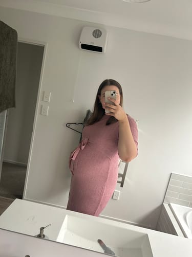 Customer photo review of Annabella Maternity Knit Midi Dress in Pink