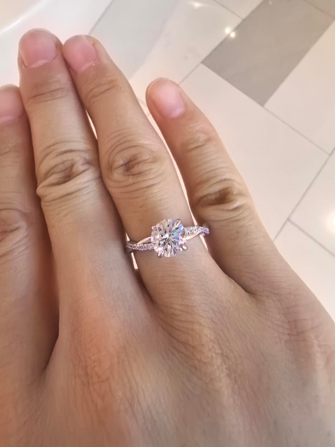 Customer photo review of S925 1.25 Carat Twist Round Cut Engagement Ring In Sterling Silver For Bridal & Daily Wear