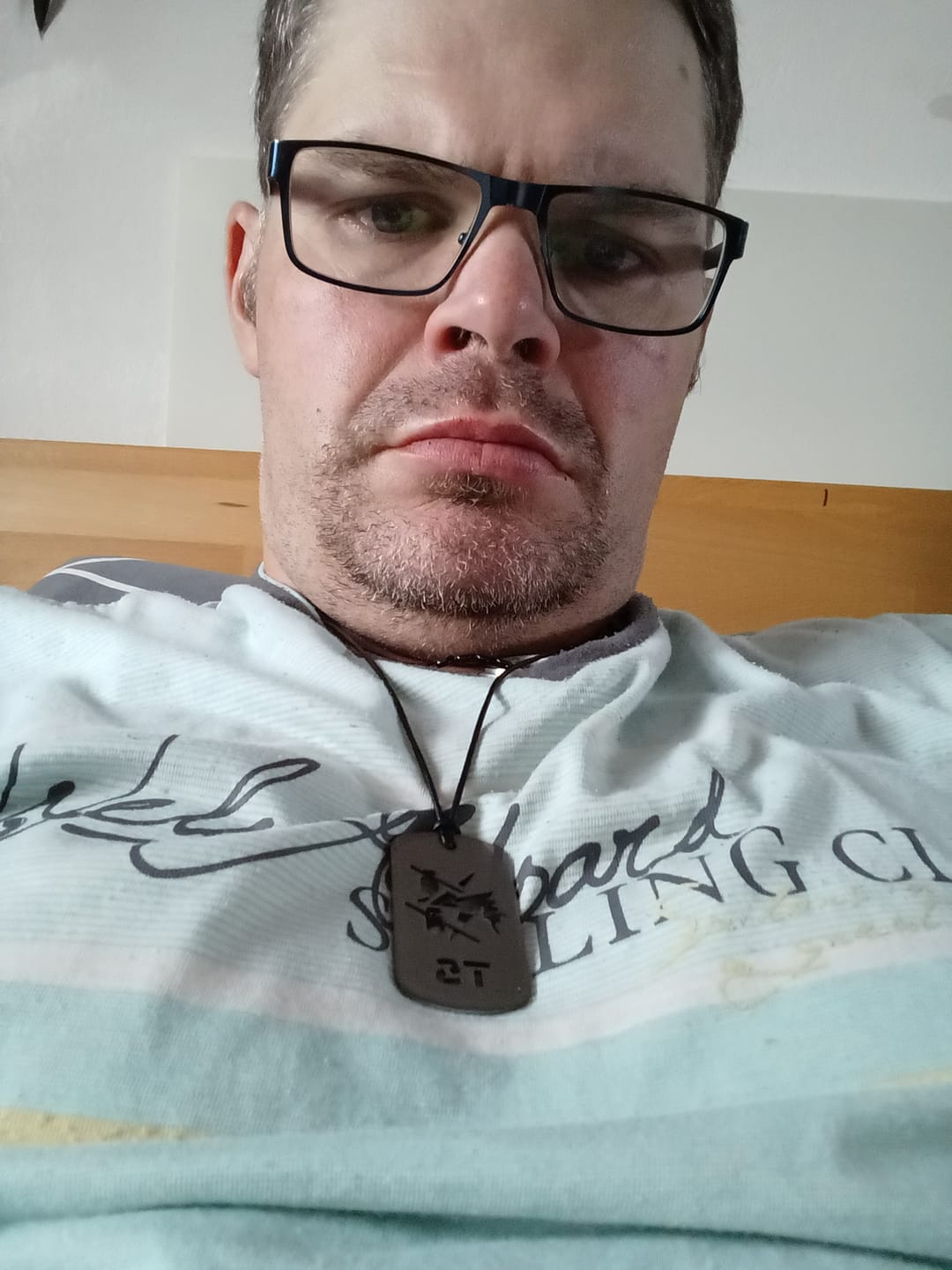 Customer photo review of Elektriker - Personalisierbare Laser-Halskette für Männer