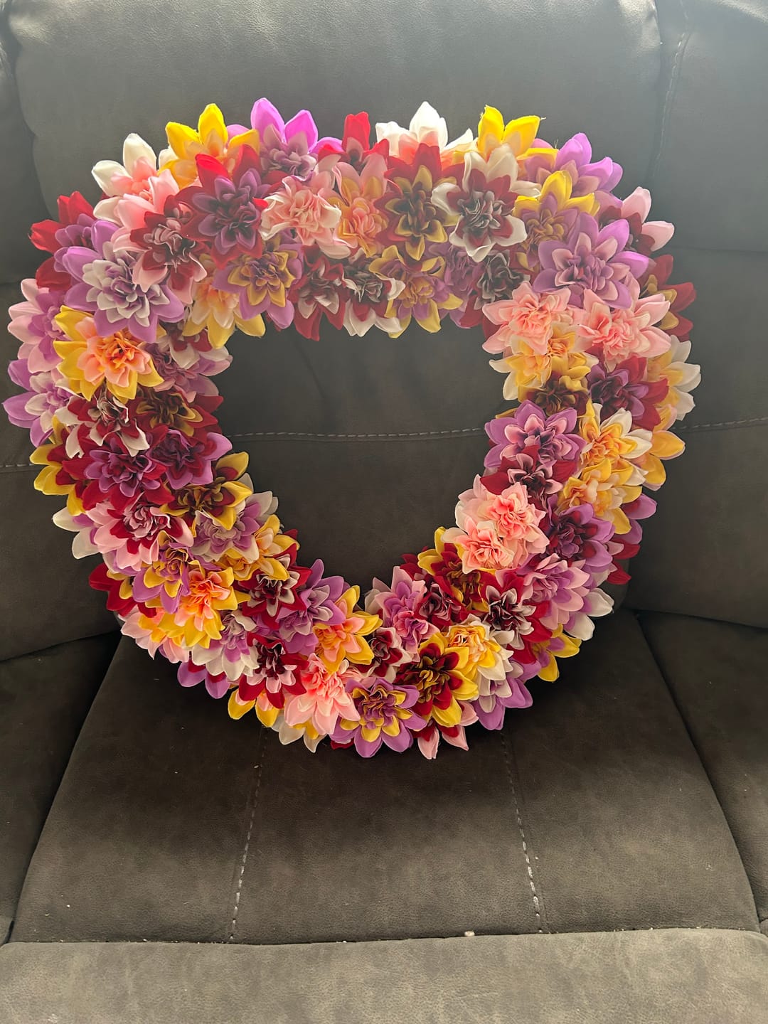 Customer photo review of "Jumbo Dahlias" Forever Flowerz makes approx 100 flowers