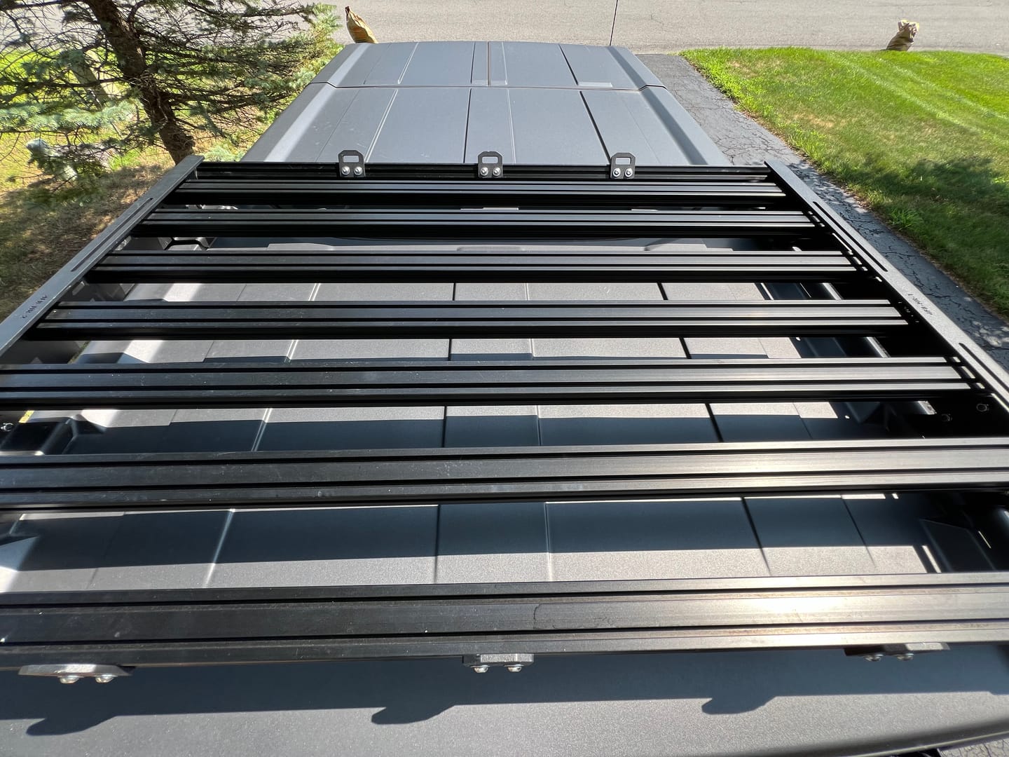 Customer photo review of Modular Roof Rack additional crossmember