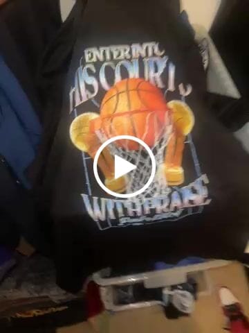 Customer video review of Courts with Praise  - Premium Graphic Tee