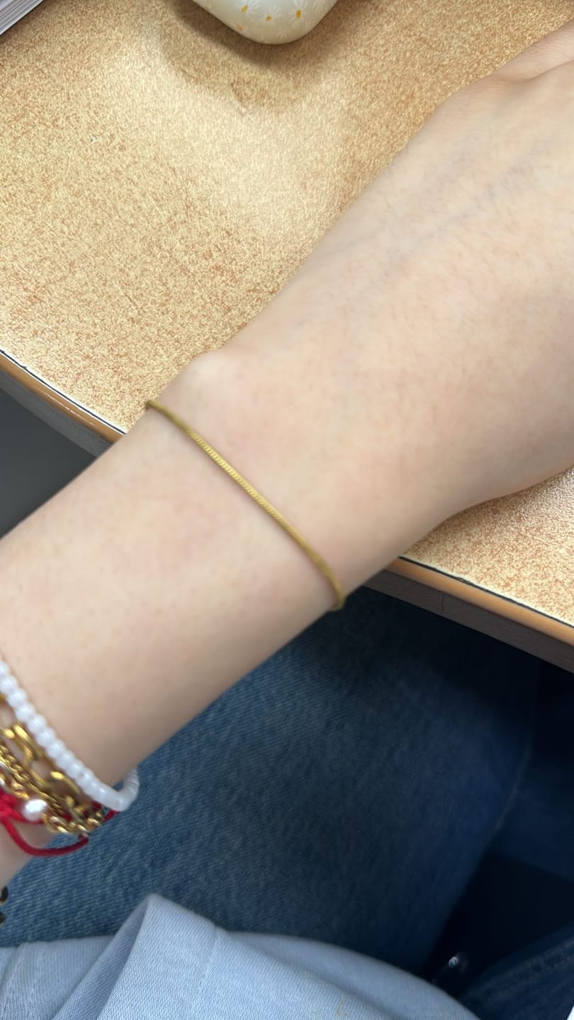Customer photo review of Pulsera Icy