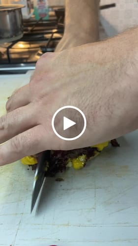 Customer video review of Classic Potato Rolls • 54gr