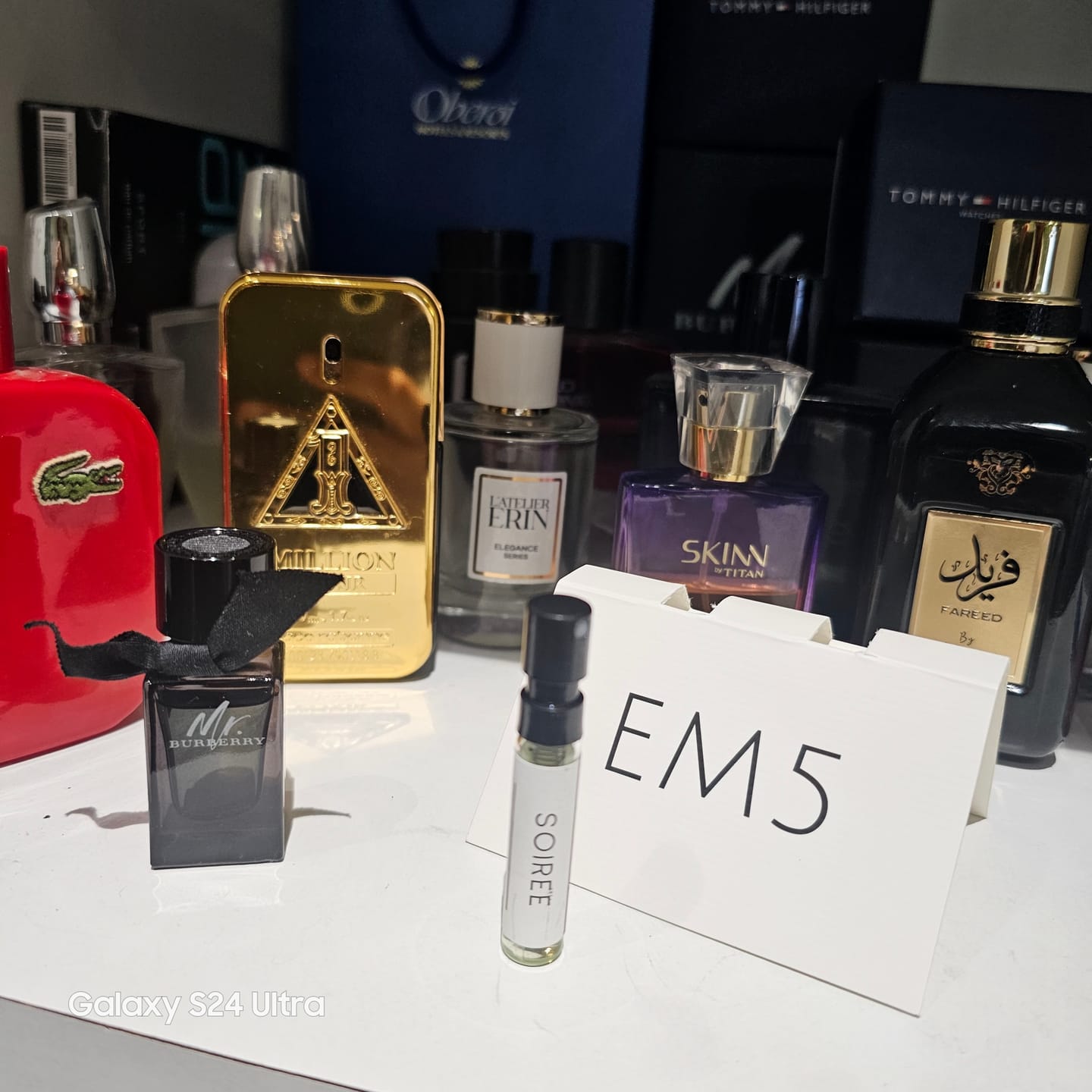 Customer photo review of EM5™ Soiree Perfume for Men | Eau De Parfum Spray | Spicy Amber Citrus Fragrance Accords | Luxury Gift for Him | Sizes Available: 50 ml / 15 ml