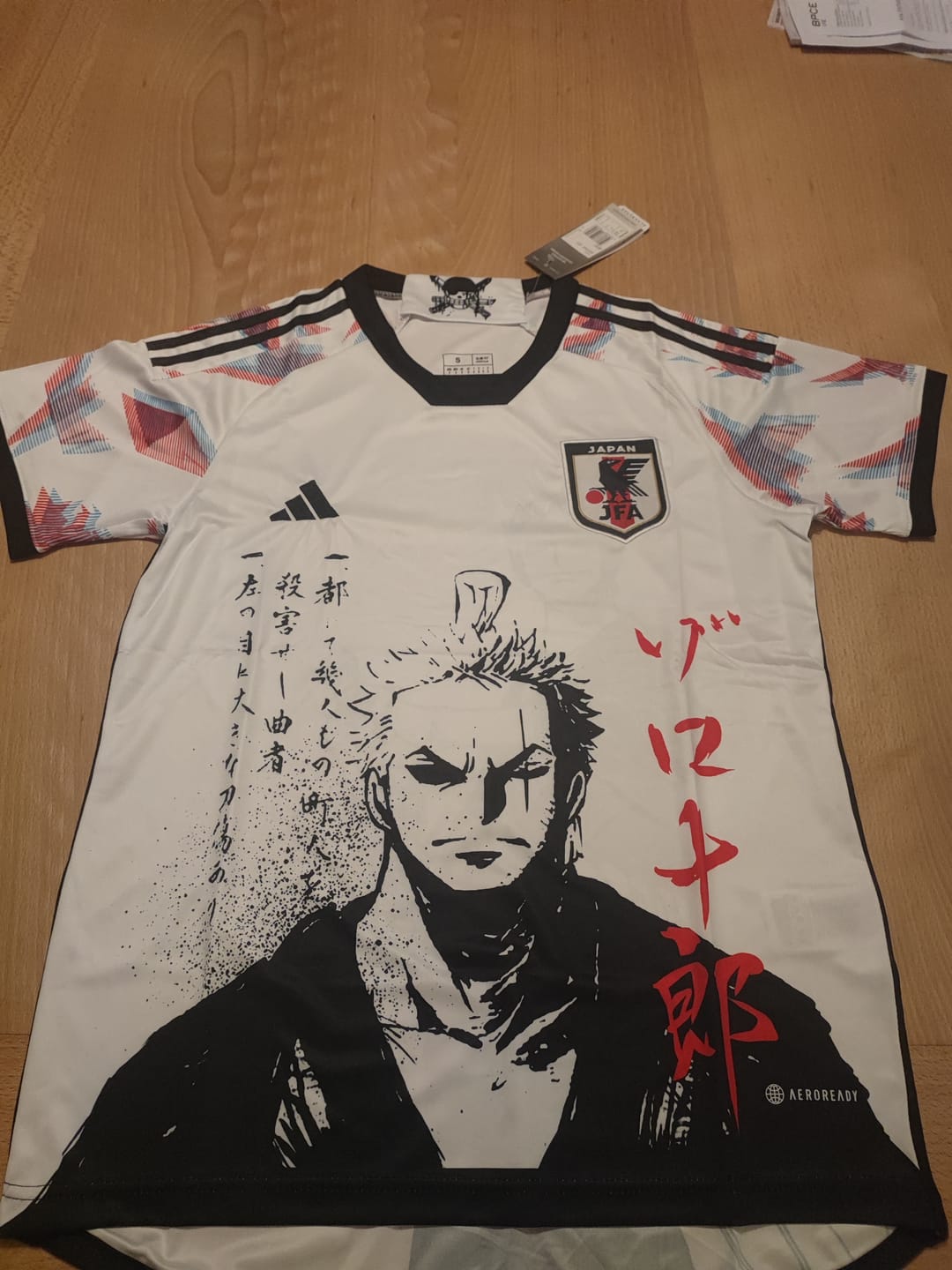 Customer photo review of MAILLOT JAPON 2022/23 - EXTERIEUR EDITION ZORO