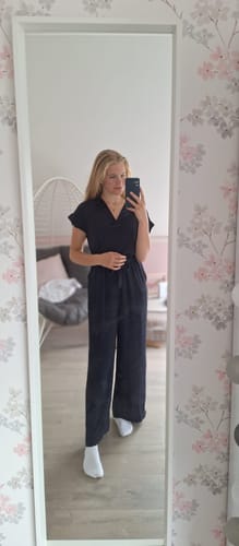 Customer photo review of Jumpsuit Lise Donker Blauw
